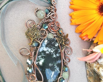 Fairy tree agate medallion