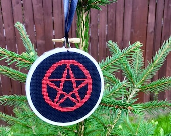 Mini Pentagram Tree Ornament