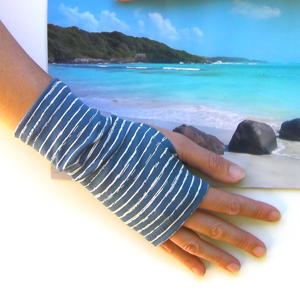 Length : 14 or 18 cm - Blue denim and white striped fingerless gloves, in cotton jersey -