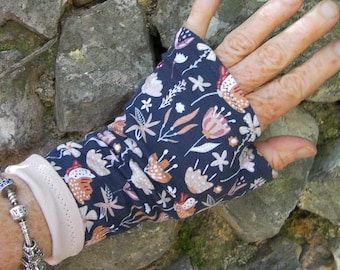 Lined mittens, in cotton jersey - Length approximately 19 cm - Size M