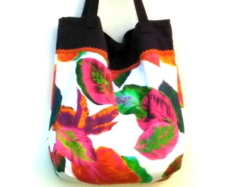 Tote bag / fabric / shoulder bag / spring / summer / linen / foliage / beach.