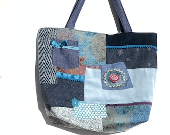 Sac à main / porté épaule / tissu / patchwork /  printemps / bleu .