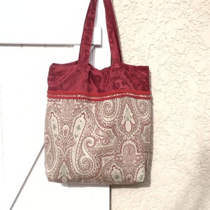 Sac à main / XL / porté épaule / tissu / lin imprimé / motif provençal / tissu ameublement / galon / rouge / écru . image 7