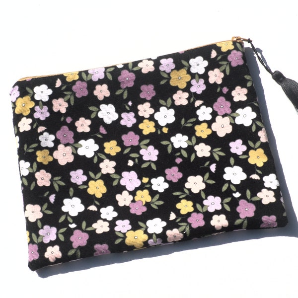 Pochette / trousse / rangement maquillage / tissu velours / fleurs / multicolore / pompon / printemps-été / cadeau pour elle.