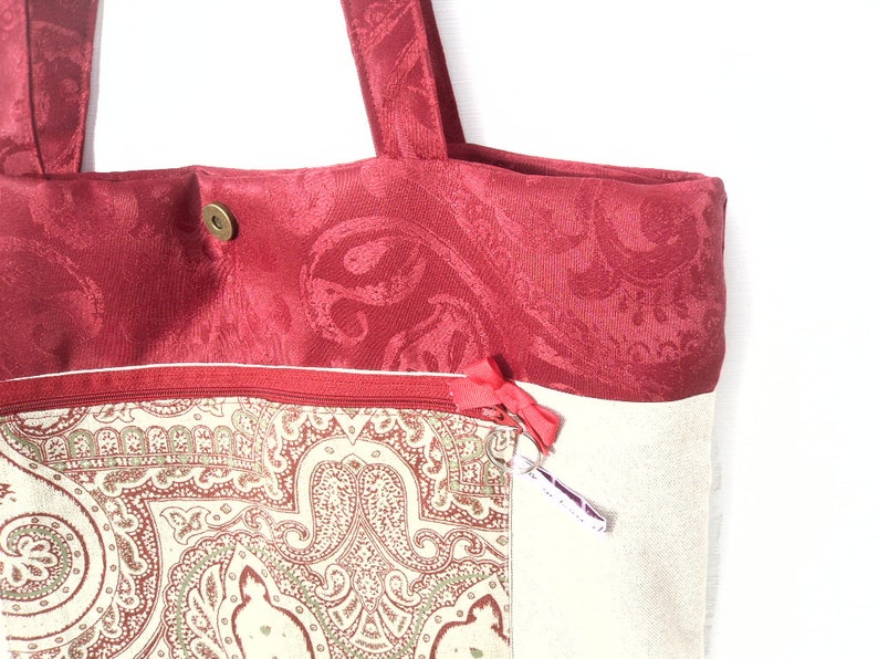 Sac à main / XL / porté épaule / tissu / lin imprimé / motif provençal / tissu ameublement / galon / rouge / écru . image 5