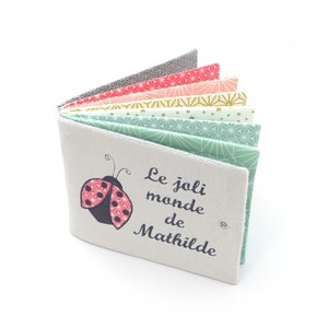 Personalisiertes Stofffotoalbum, kuscheliges Fotoalbum, grauer Einband, Stoff mint gold koralle, Regenbogen, 8, 12 oder 16 Fotos