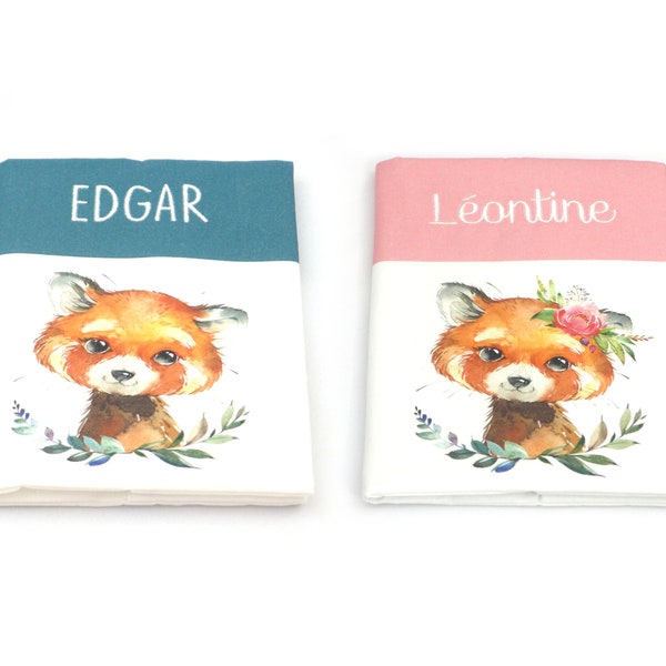 Protège carnet de santé personnalisé, broderie prénom, thème panda roux (autres animaux possibles)