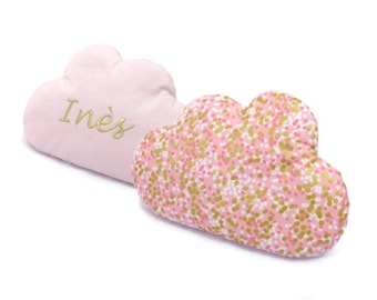 Coussin nuage personnalisé brodé motif confetti rose et or