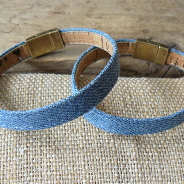 Bracelet en tissu jean doublé liège avec fermoir magnétique en bronze