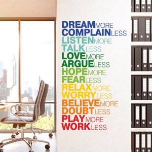 Muursticker Dream More, muursticker, motiverend decor, belettering, verwijderbare vinylsticker, muurkunst