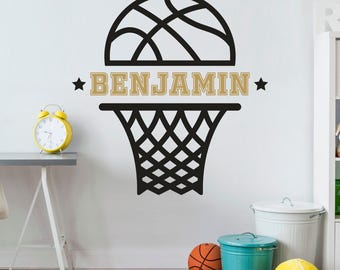 Calcomanía de pared personalizada con nombre de baloncesto: decoración deportiva para habitaciones infantiles. Arte de pared con aro de baloncesto.