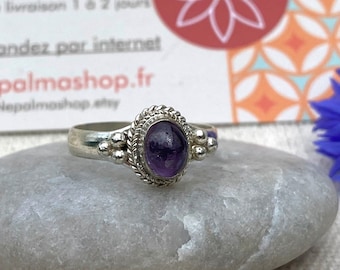 Anello etnico in ametista - Anello da donna - Nepal Tibet - Anello in pietra - Gioielli dal Nepal
