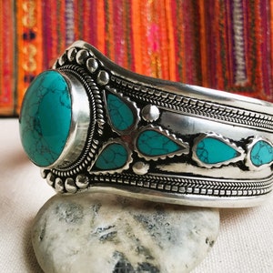 Bracelet Manchette Turquoise-Bijoux Népalais Tibétains-Grand Bracelet-Nepalmashop image 4