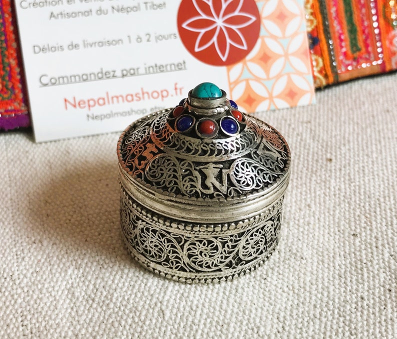 Ethnic jewelry box-Nepal Tibet-Pill box-Artisanat du Monde image 3