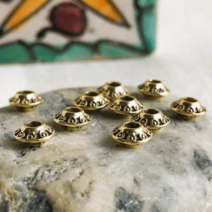 Lot de perles soucoupe dorée-Perles du monde-Perles création Bijoux image 2