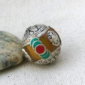 Large Ethnic Pearl in Stone-Turquoise Coral Amber resin and silver-Pearl of the World Creation-Nepalmashop