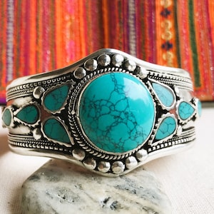 Türkisfarbenes Manschettenarmband - Nepalesischer Tibetschmuck - Großes Armband - Nepalmashop