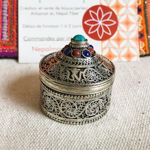 Ethnic jewelry box-Nepal Tibet-Pill box-Artisanat du Monde image 1