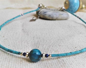 Collier Ethnique Avec Pampilles Et Incrustations De Lapis-lazuli - Longueur 40 Cm, Argenté Et Bleu