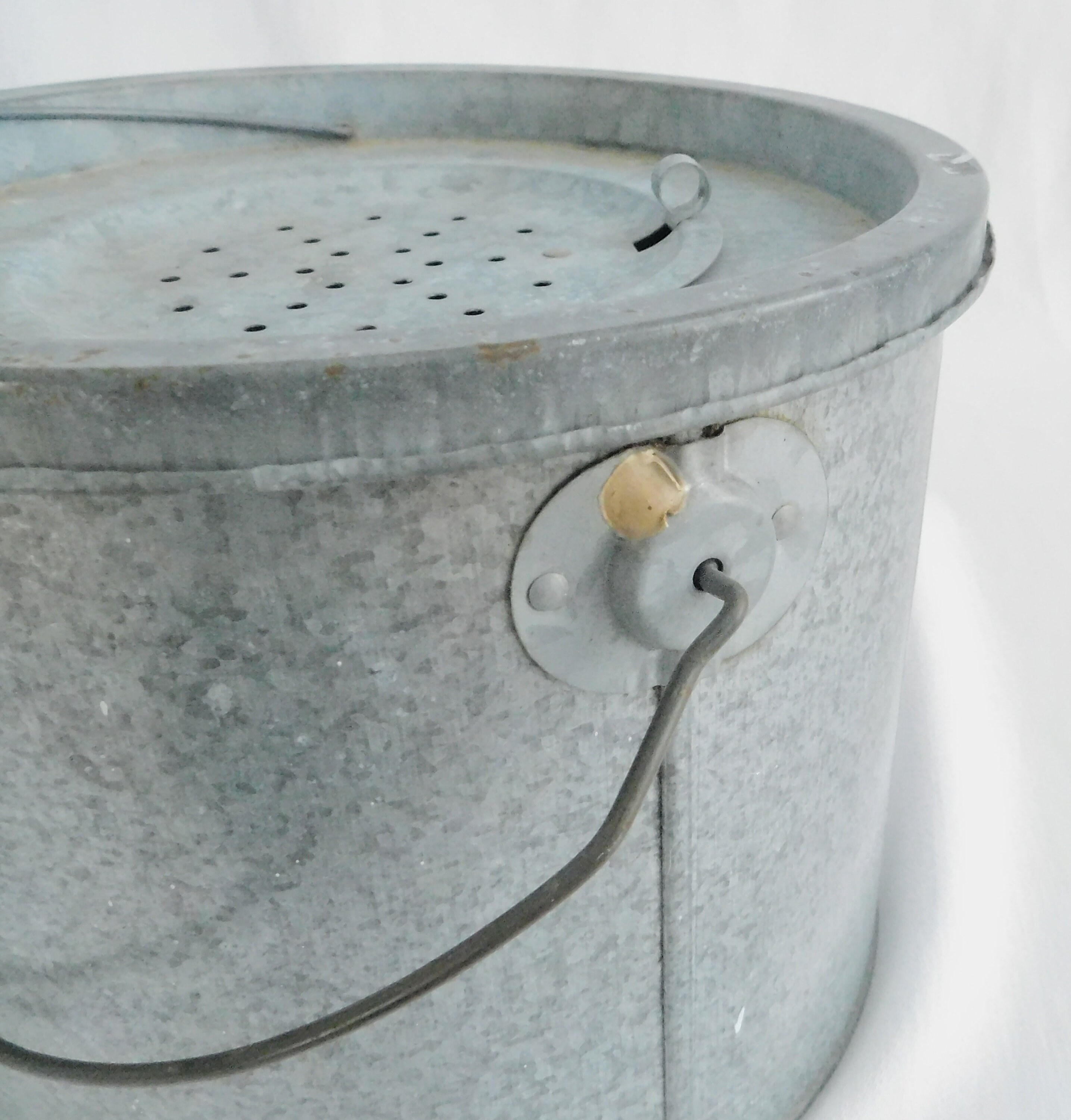 Vintage galvanized minnow bucket by Frabill. Stumpy galvanized Etsy