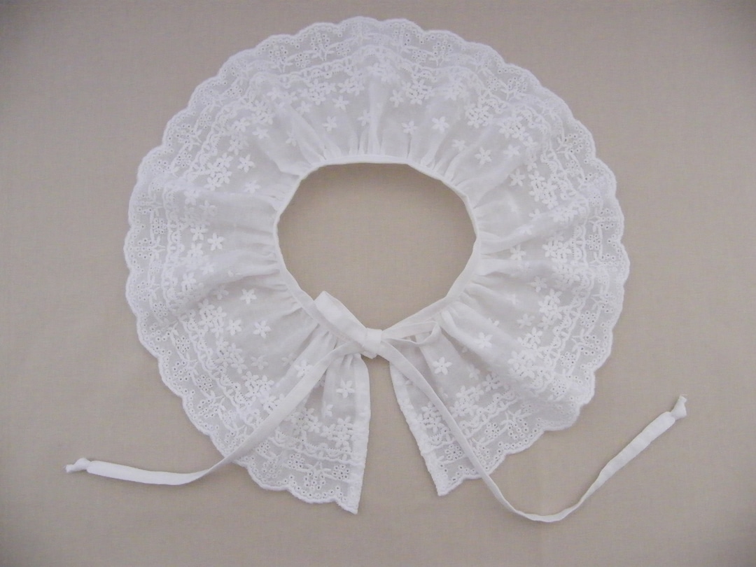 Large Detachable Collar With Eyelet Embroidery and Lace, Sizes 6/12/18 ...