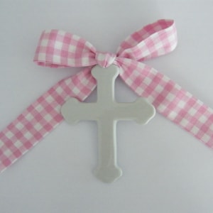 Croix Ancienne Décorative En Porcelaine Sur Son Support - Occasion, Bon état