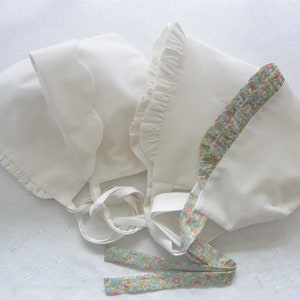 Baby bonnet in white cotton Oeko-Tex, LIBERTY ruffled lapels, frill, scalloped birth, 1/3/6/12/18 months 2/3 years
