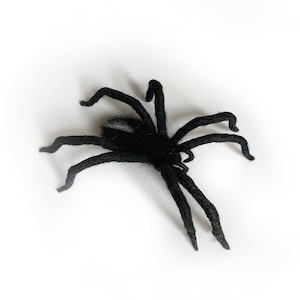 Halloween decor wool black spider, needle felted creepy spider.