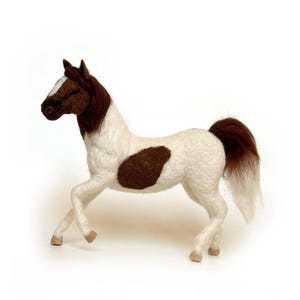 Wool rider gift horse sculpture, realistic needle felted brown-white horse, beautiful horse lovers gift.