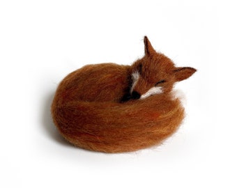 Little sleeping woodland toy RED FOX, handmade forest animal figurine.