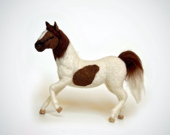 Soft Wool Horse Sculpture: Realistic Needle Felted Rider Gift Mustang Figurine