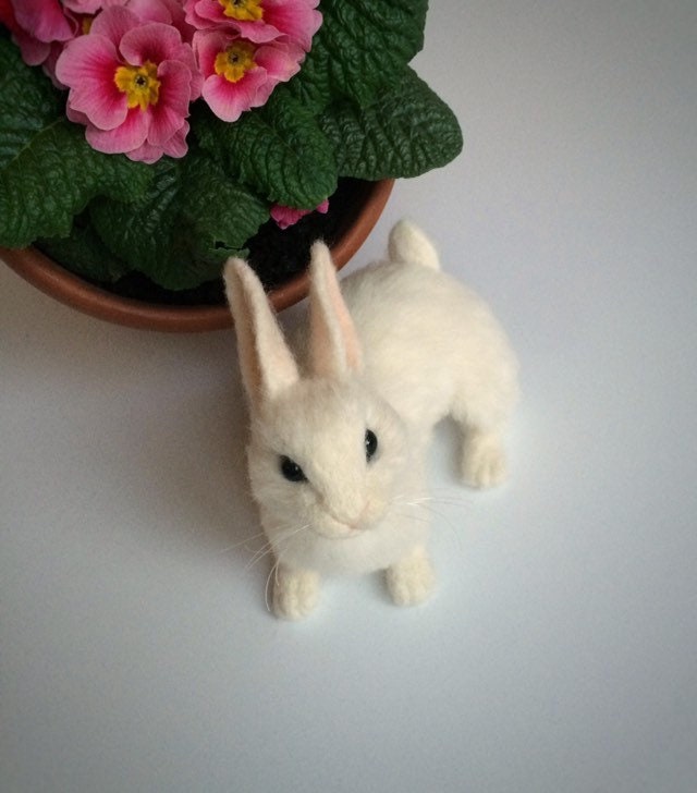 Soft Handmade WHITE BUNNY 3D Figurine, Realistic Needle Felted Fluffy ...