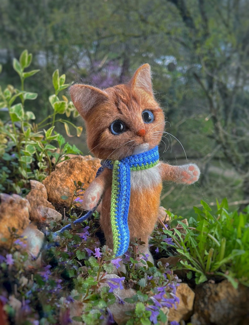 Wool cat doll portrait, custom needle felted kitten memory replica. No realistic, toy looking, made to order. image 6