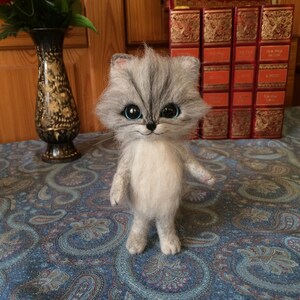 Wool cat doll portrait, custom needle felted kitten memory replica. No realistic, toy looking, made to order. image 3