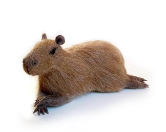 Needle felted lying capybara – detailed fluffy handmade wool figure