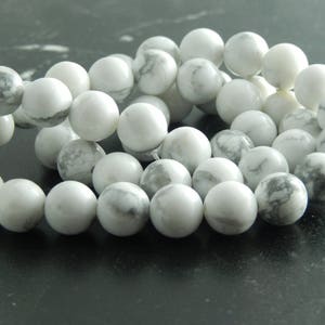 Natural Howlite 4,6,8,10mm