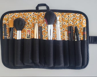 Trousse de maquillage à rouler, organisateur d'accessoires,tissu "fleurs", astucieux de 12 compartiments de différentes grandeurs.