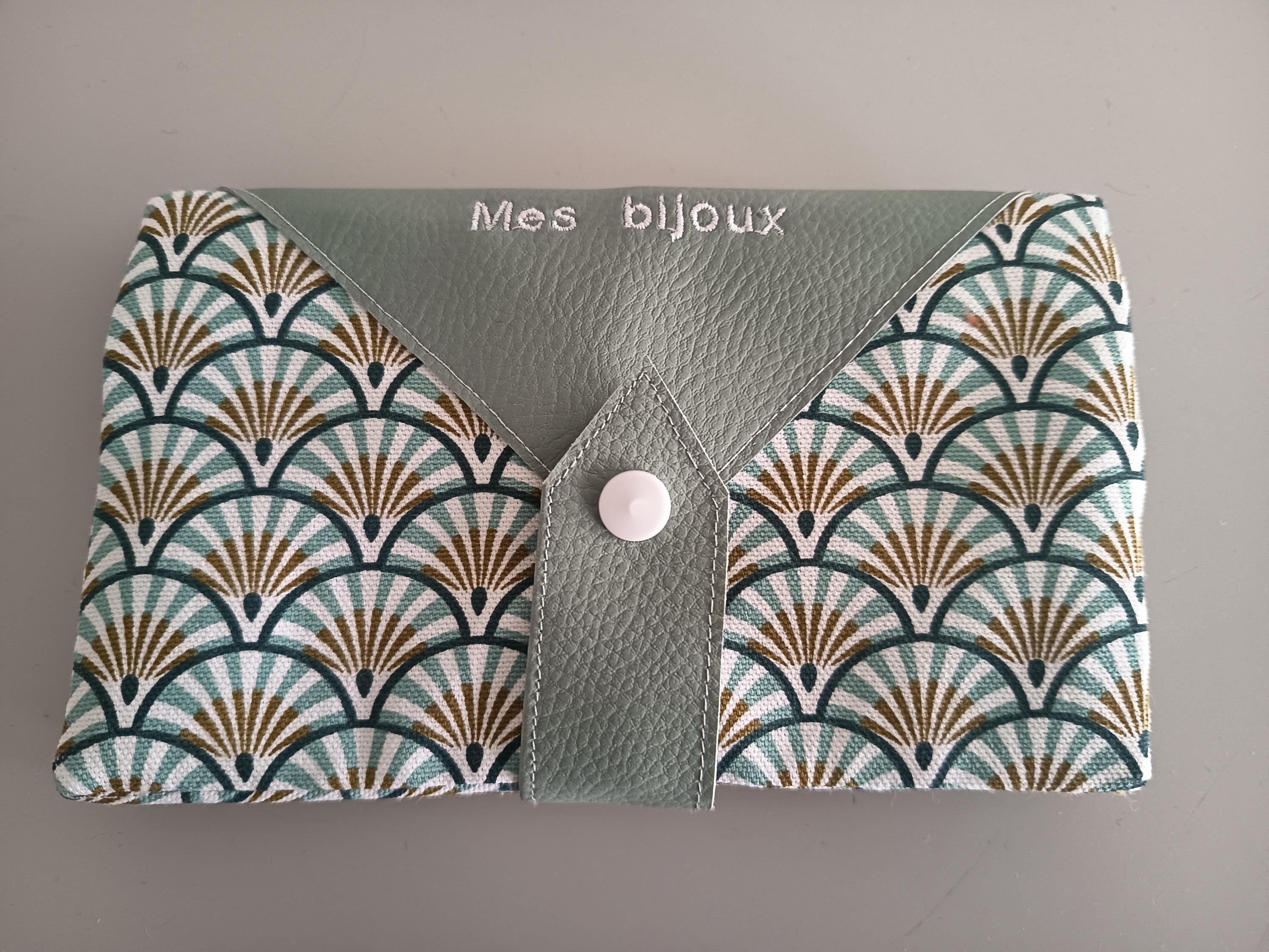 Ancienne Boîte à Bijoux Et Boucles D'oreille Vintage En Tissu Boeuf - Occasion