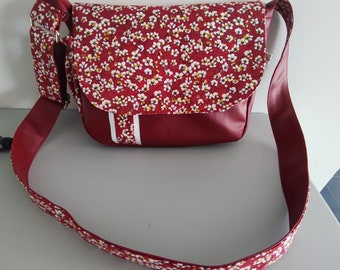 Superbe sac besace, sac à main, sac bandoulière, simili cuir bordeaux et tissu fleurs, multi-poches, travail soigné.