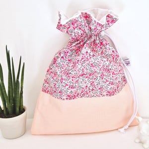 Pochon personnalisé enfant femme Liberty, sac à doudou, Pochette à linge