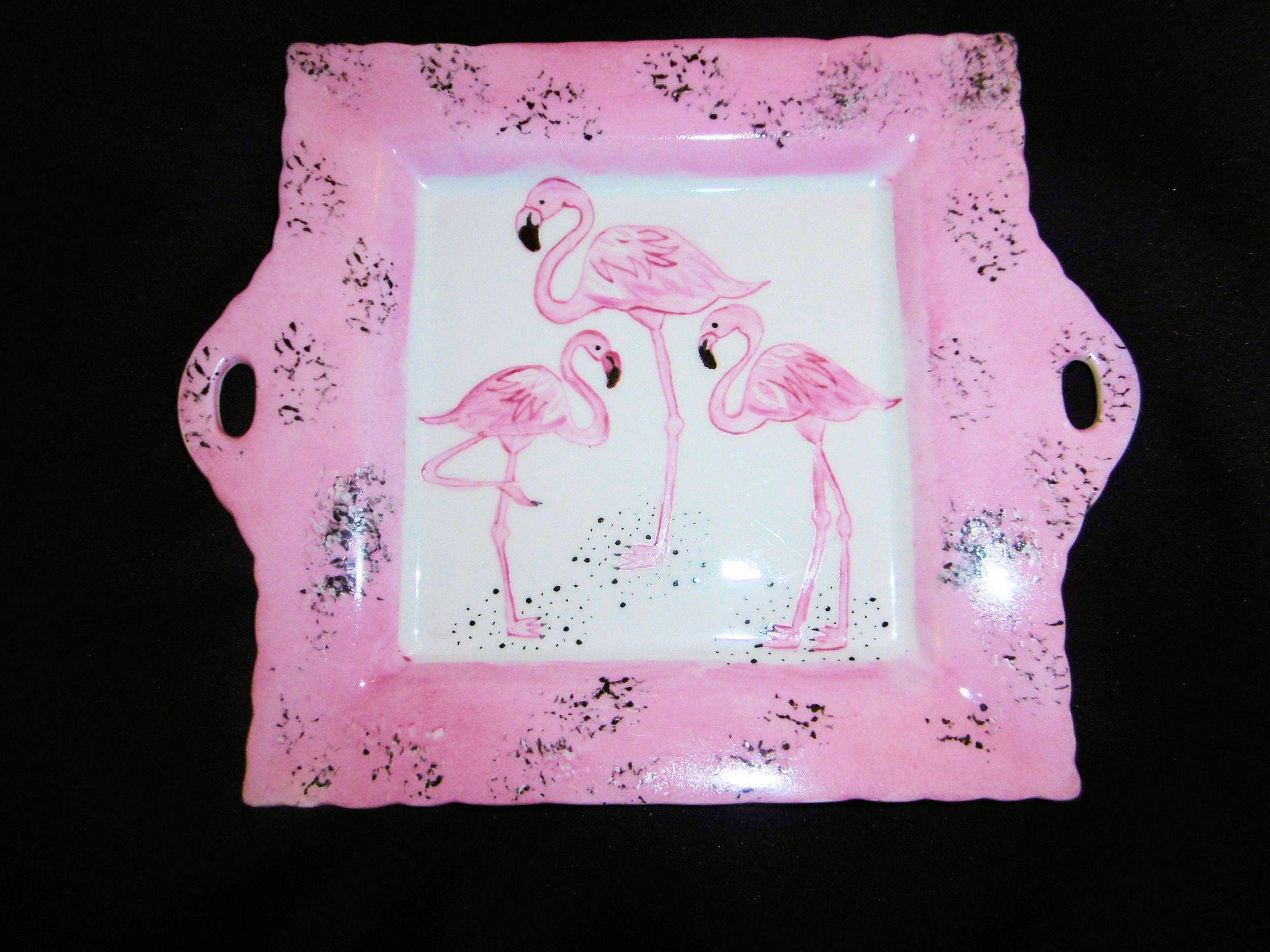 Petit Plateau Rose en Porcelaine Peinte Main Les Flamants Roses.