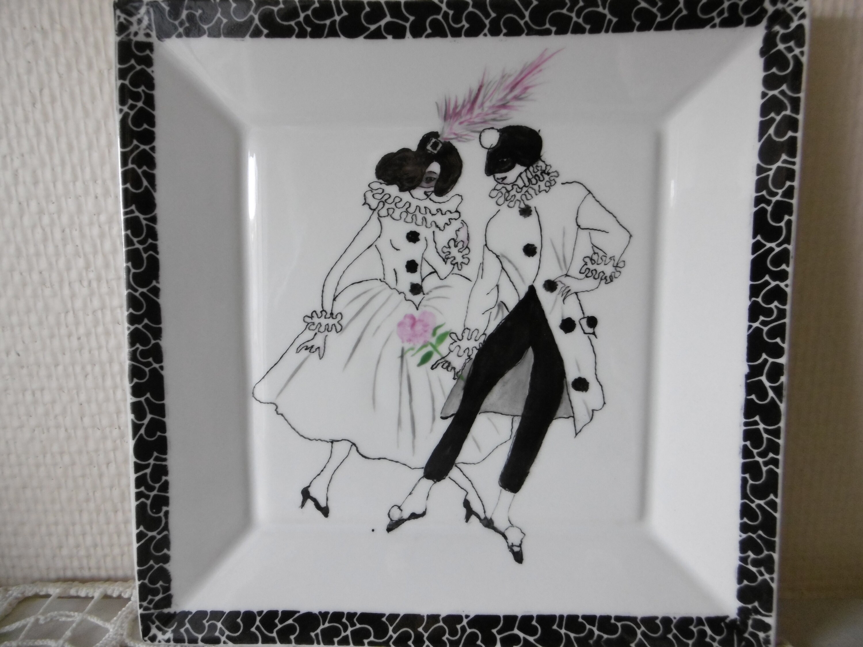 Petit Plateau Carré en Porcelaine Peinte Main Pierrot et Colombine