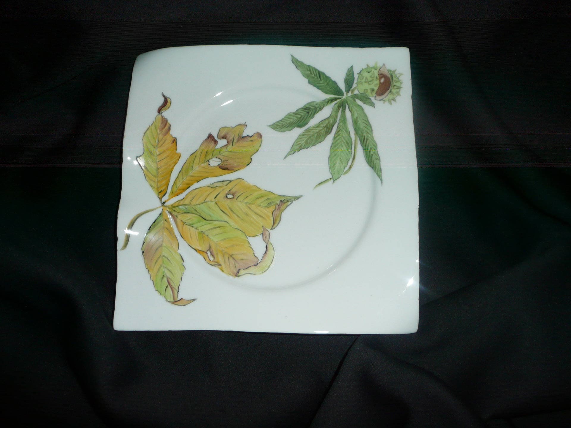 Assiette d'automne Le Marronnier | Porcelaine Peinte Main