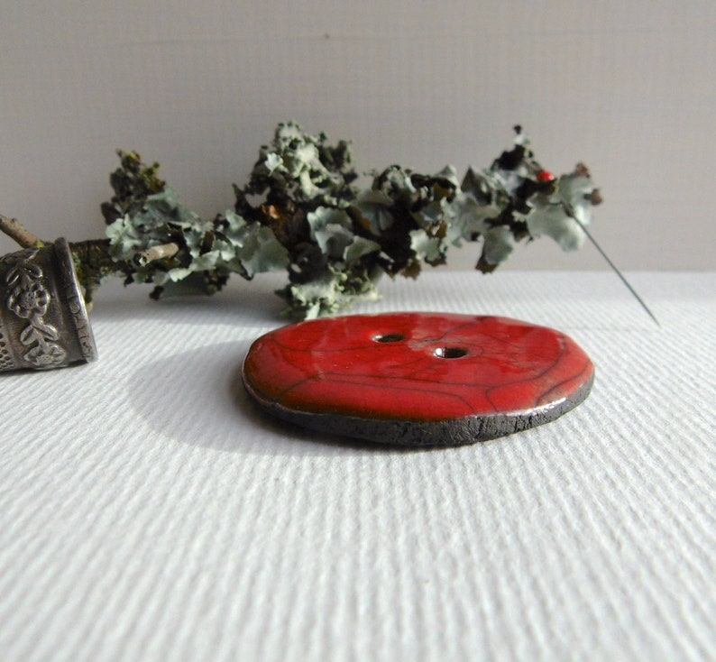 GROS BOUTONS COUTURE boutons raku rouge ou bleu turquoise pour travaux de couture image 3