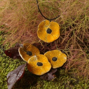 CERAMIC FLOWER 4 cm in diameter with metal ring, enameled clay bead, handmade terracotta pendant,