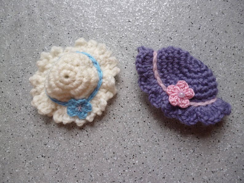 Lot de 2 chapeau miniatures au crochet r\u00e9alis\u00e9s \u00e0 la main en coton