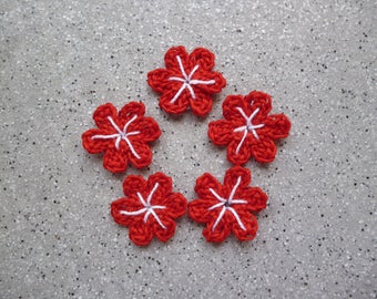 Lot de 5 Belles Fleurs rouge   au crochet en coton réalisées fait à la main , crochet, tricot, appliqué fleur, embellissement, scrapooking