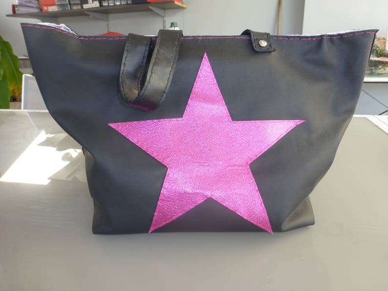 bright pink tote bag