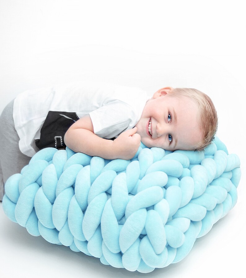 Chunky Knit Square Pillow with Super Giant Bulky Yarn Etsy