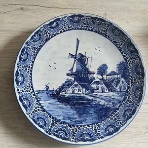 Antique porcelain plate Moulin de Hollande